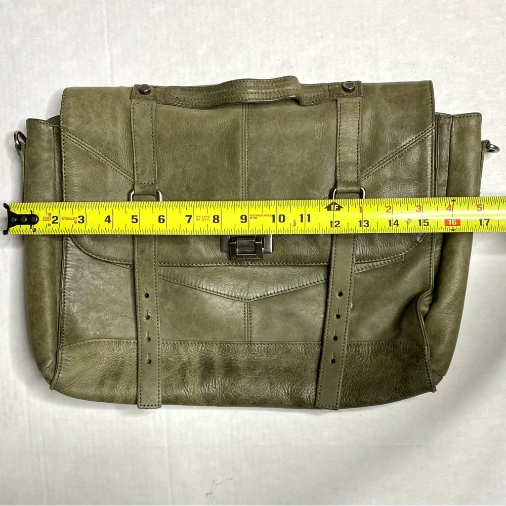 Tylie Malibu Y2K Green Leather Laptop Messenger Bag - Picture 10 of 11